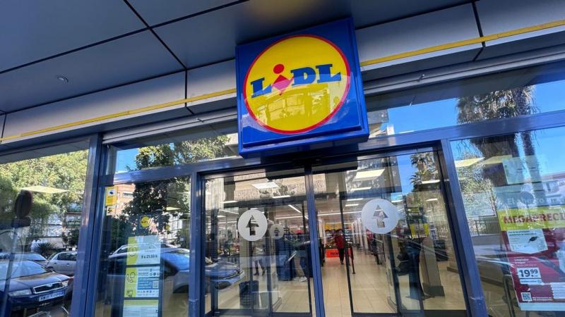 Új szintre emeli a Lidl a vásárlási élményt: olyan újdonságok érkeznek, amiket még sosem láthattunk a polcokon!