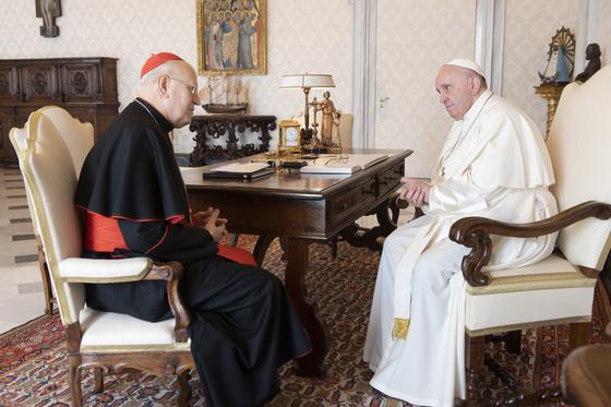Erdő Péter a Róma szívében található székesegyházban tartotta meg a konklávé előtti szentmisét, amely a hagyományok szerint a pápaválasztás előtti lelki felkészülést szolgálja.