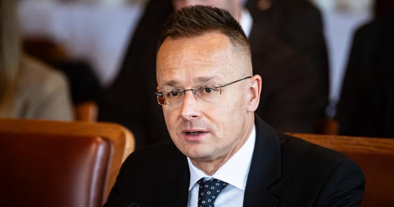 Magyarország komoly kihívásokkal néz szembe, Szijjártó Péter véleménye szerint a fenyegetések mértéke folyamatosan növekszik.