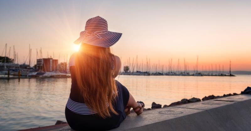 A Balaton környékén zajló fejlesztések akkor igazán hatékonyak, ha mind a helyi lakosok, mind az üdülni vágyók érdekeit szem előtt tartják. Az ilyen irányú kezdeményezések nemcsak a térség gazdasági fellendülését szolgálják, hanem hozzájárulnak a közösség